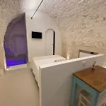 Prima Pietra Con Piscina Riscaldata أوستوني