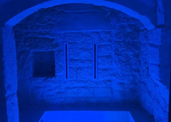 Prima Pietra Con Piscina Riscaldata Apartmán *