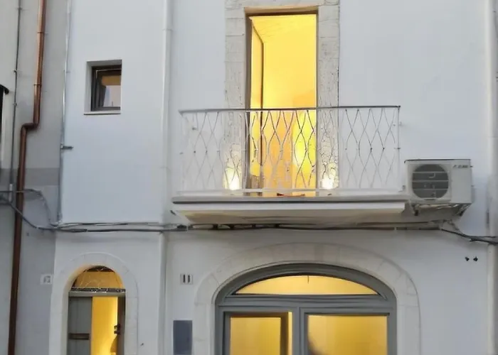 Апартаменты Prima Pietra Con Piscina Riscaldata Остуни